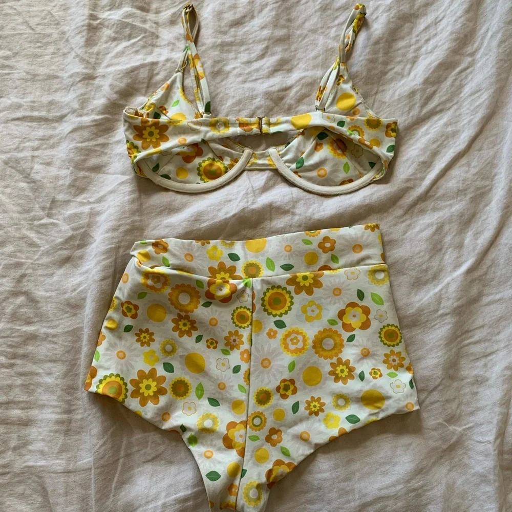 🌼Retro print Swim Suit Inner Relm S/XS🌼 - Picture 2 of 10